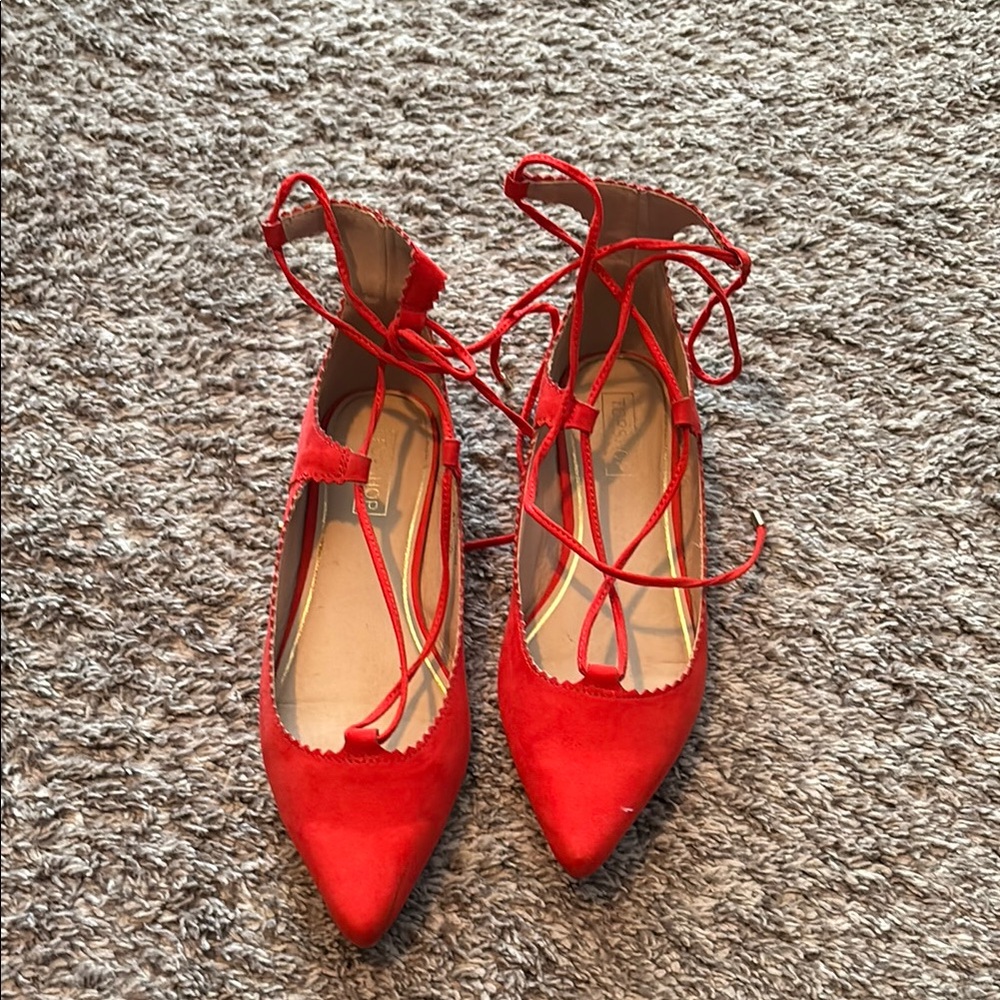 Elegant Red Lace-Up Women's Shoes